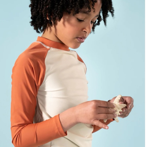 Kids Toddler Baby 24M Rashguard & Swim Shorts Set Unisex Cream Burnt Orange NWT - Picture 10 of 12